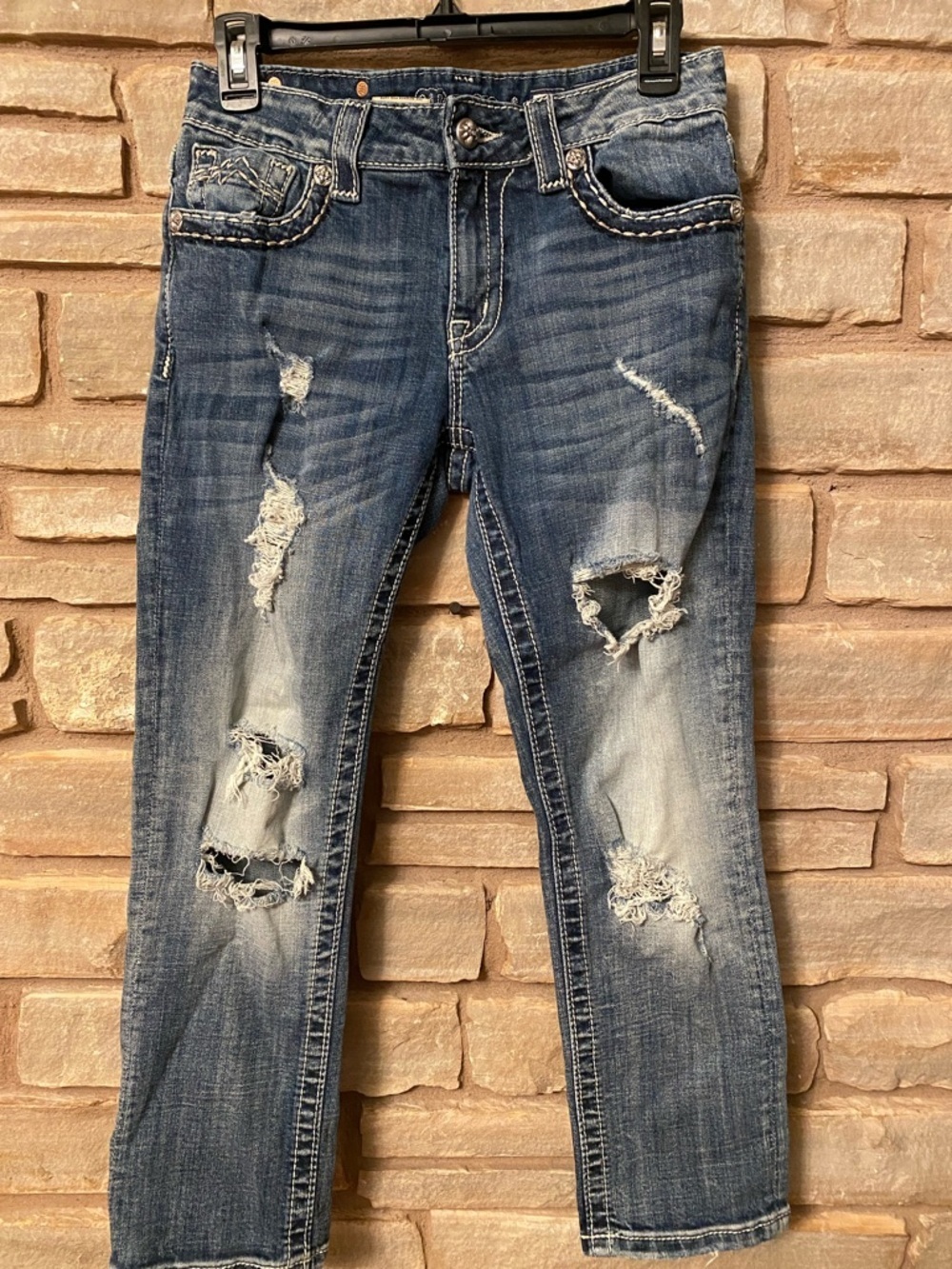 Miss Me Signature Cropped Distressed Blue Denim Washed Jeans boyfriend Capri 26